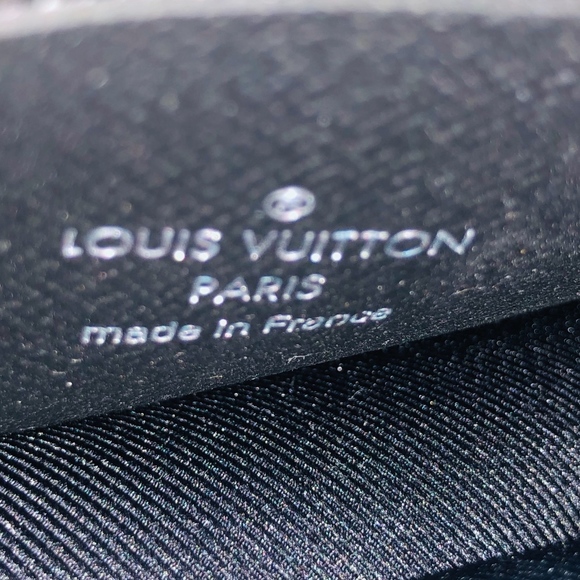 ❌SOLD❌Pochette VOLGA ECLIPSE with RECEIPT - Picture 7 of 8